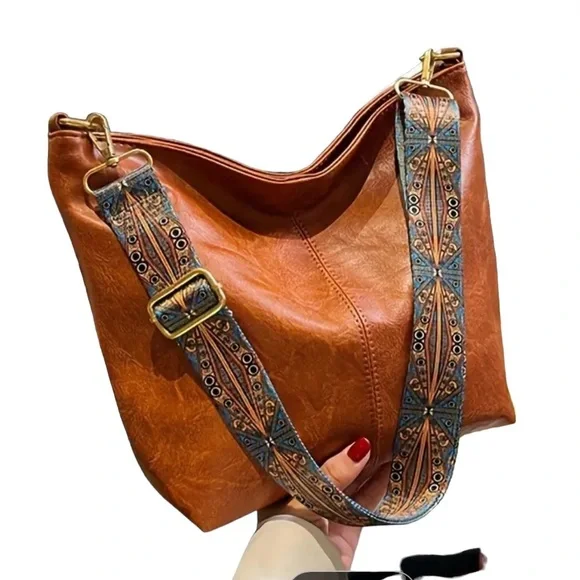 Brown Leather Hobo Bag With Bohemian Contrasting Strap Vegan Leather - Picture 5 of 8